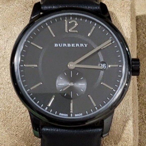 BURBERRY BU10003 Classic Mens Swiss Made Watch, Black Dial Date, Leather Strap